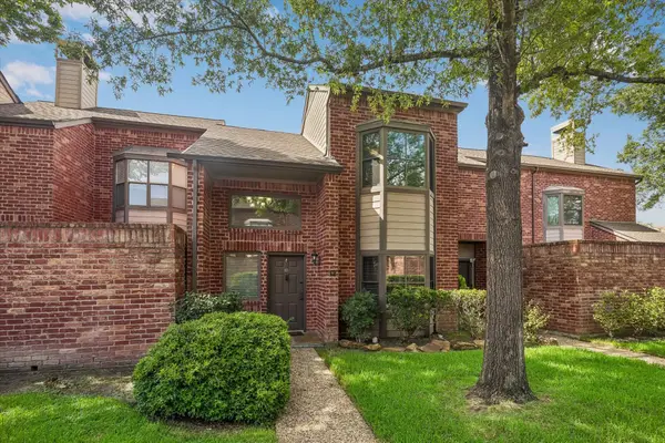 7447 Cambridge Street #98, Houston, TX 77054