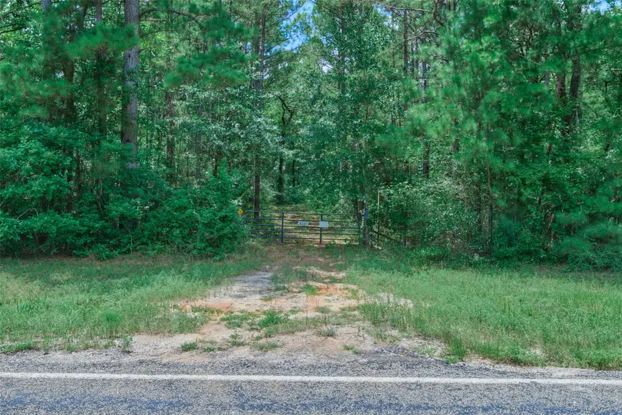 8327 Fm 980 N, Huntsville, TX 77320 - #2