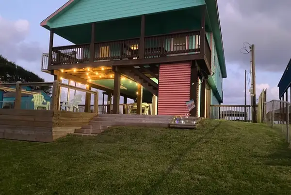 480 County Road 202, Sargent, TX 77414