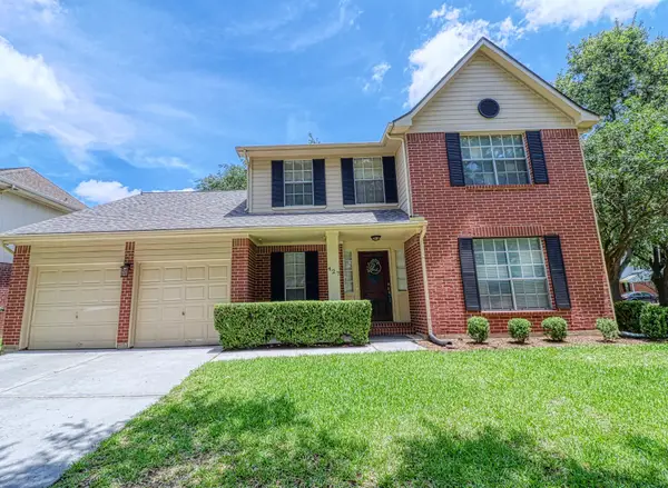 427 Birch Hill Drive, Sugar Land, TX 77479