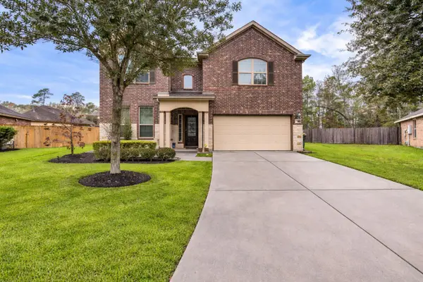 7 Maple Mill Court, Conroe, TX 77301