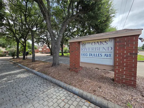 1103 Dulles Avenue #1402, Stafford, TX 77477