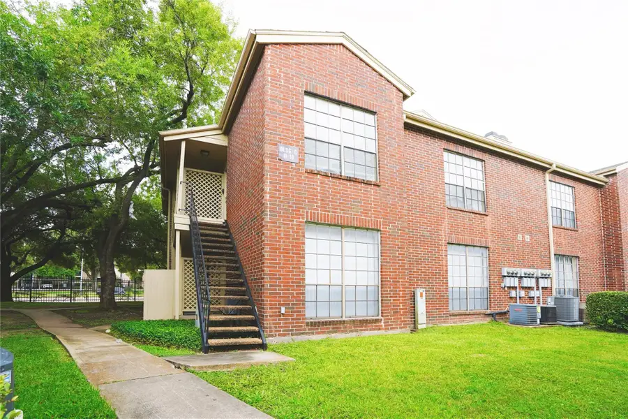 8055 Cambridge Street #17, Houston, TX 77054 - #2