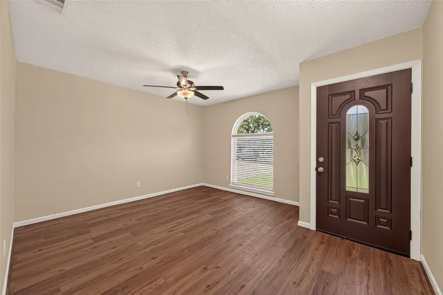 2305 Kingsway Drive, League City, TX 77573 - #3
