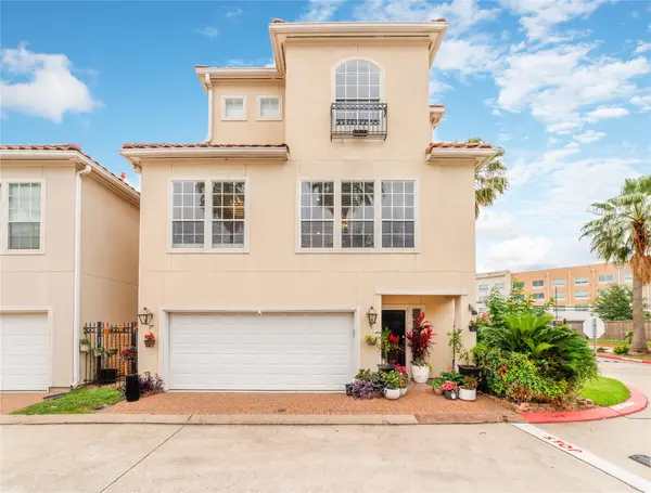 6035 N Arrowana Lane, Houston, TX 77036