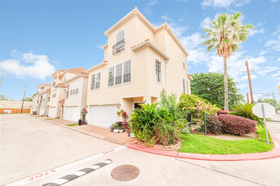 6035 N Arrowana Lane, Houston, TX 77036 - #2