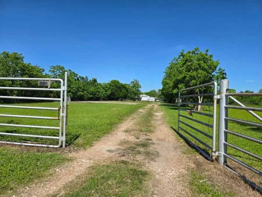 1115 Delany Road, La Marque, TX 77568 - #2