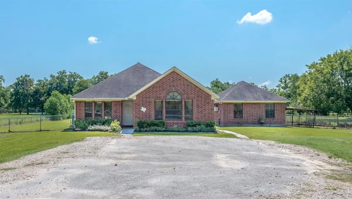 3121 Fm 646 Road N, Santa Fe, TX 77510 - #1