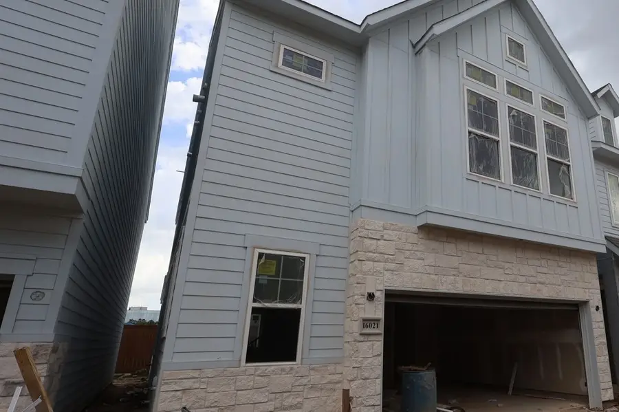 16021 Hayes Park Drive, Houston, TX 77079 - #2
