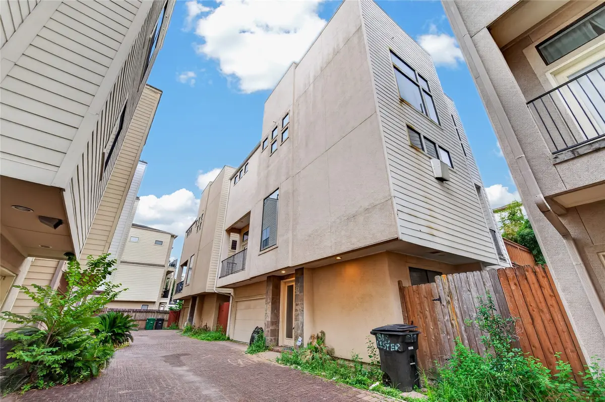 818 Lester Street, Houston, TX 77007 - #1