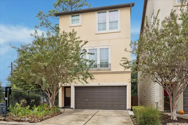 888 Fisher Street, Houston, TX 77018