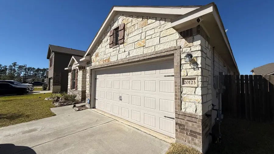 20123 Poppy Hills Lane, Cleveland, TX 77327 - Image #3
