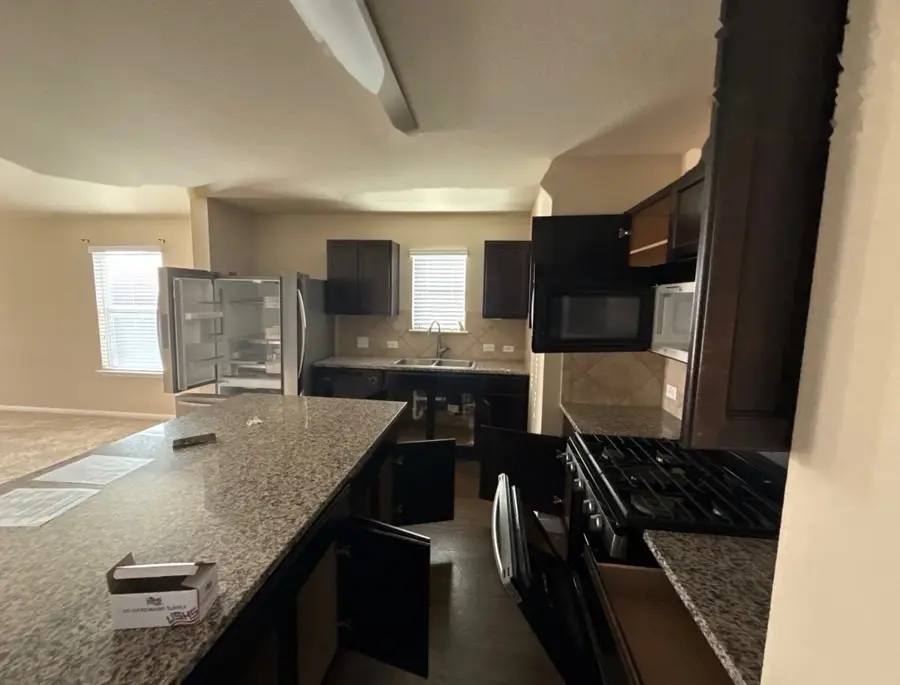 160 Voss S, Kyle, TX 78640 - #3