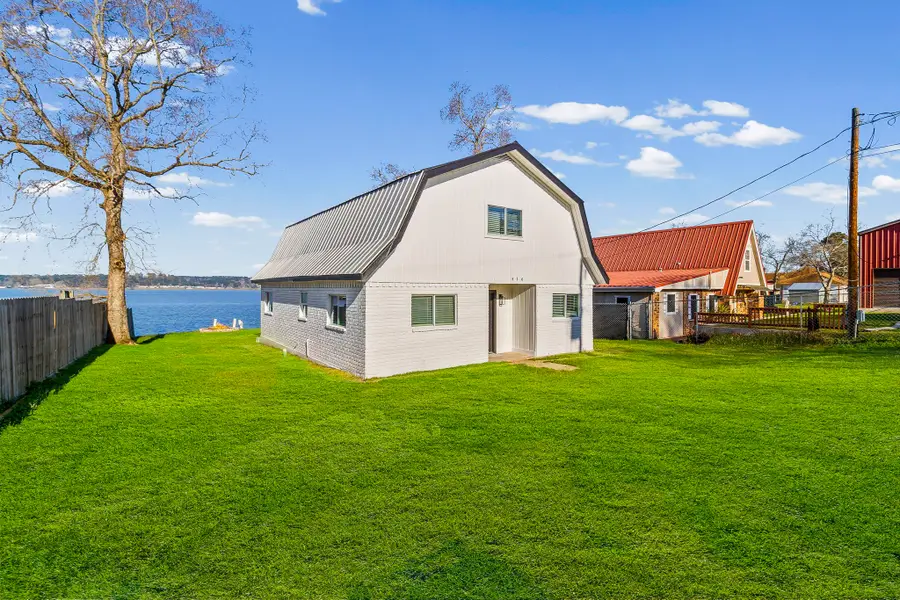 416 Kickapoo Dr, Livingston, TX 77351 - #3