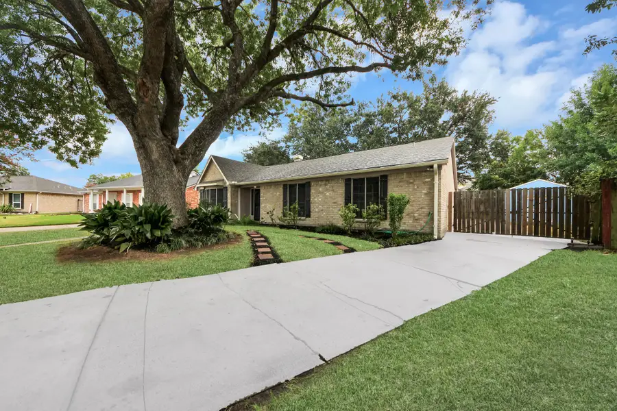 5409 Stone Creek Drive, La Porte, TX 77571 - #2