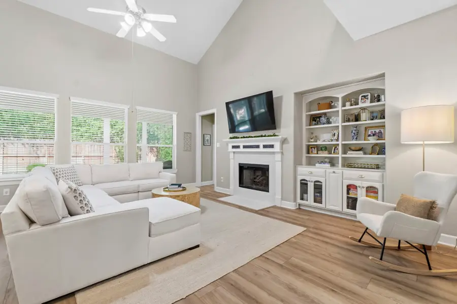 158 Hansom Trail Street, The Woodlands, TX 77382 - #3
