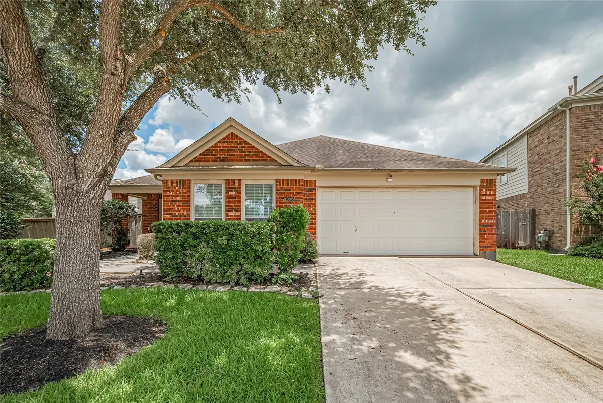 12005 Green Falls Drive, Pearland, TX 77584 - Image #1