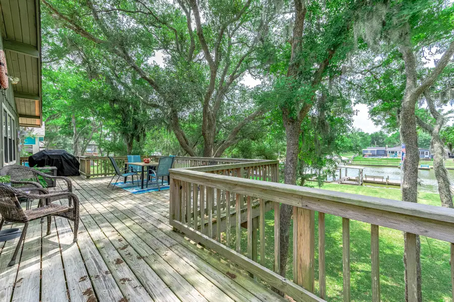 142 Private Road 652, Sargent, TX 77414 - #3