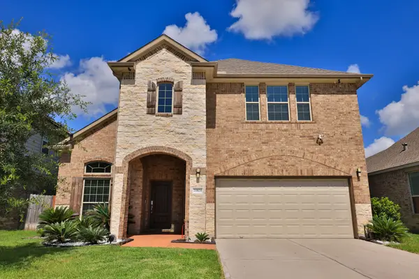 21024 Bracer Street, Kingwood, TX 77339
