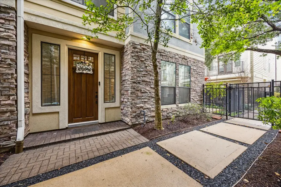 1110 W 25th Street, Houston, TX 77008 - #2