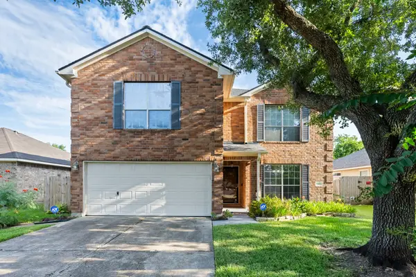 7909 Silver Oak Drive, Texas City, TX 77591