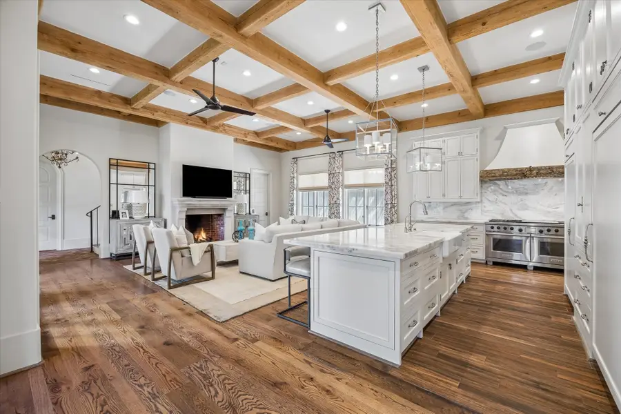 3818 Del Monte Drive, Houston, TX 77019 - #3
