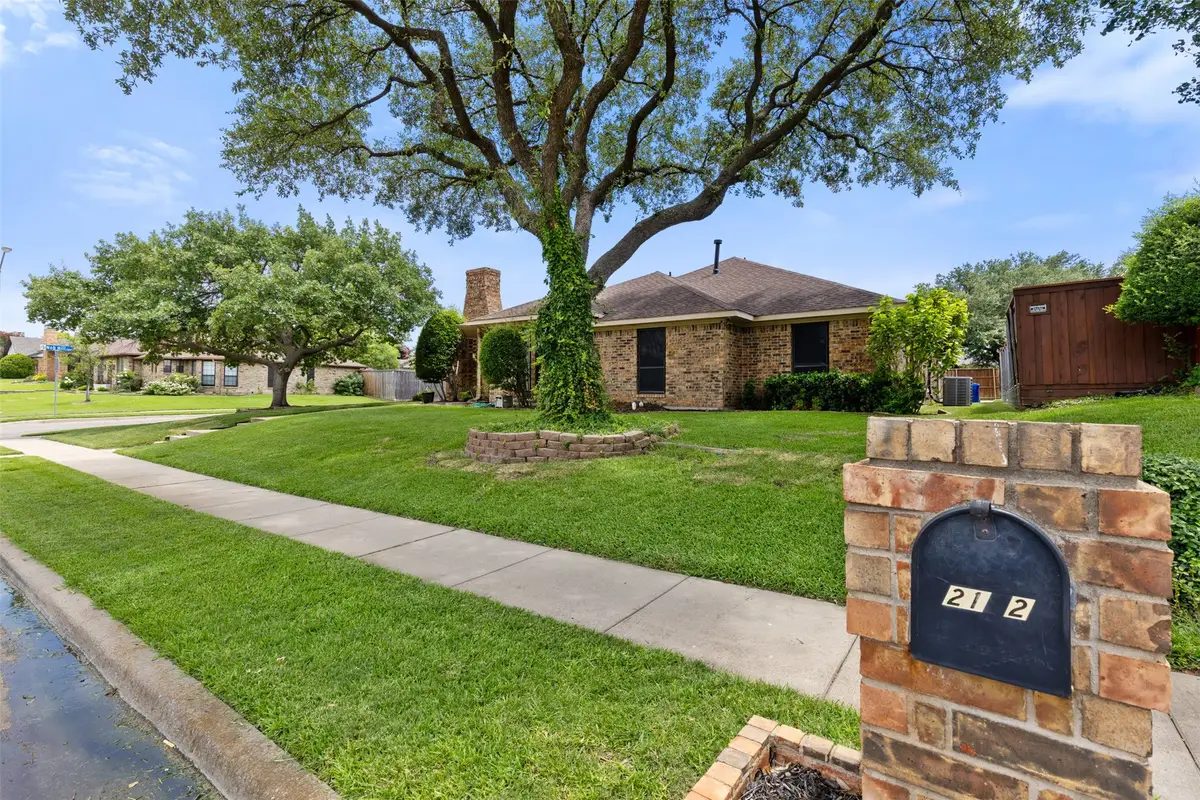 2112 Hunters Ridge, Carrollton, TX 75006 - #1