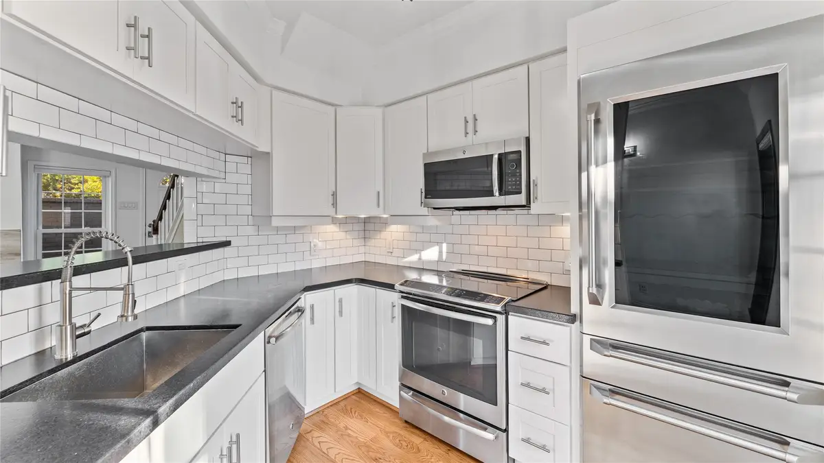 2215 Stanford Street #2215, Houston, TX 77006 - #1