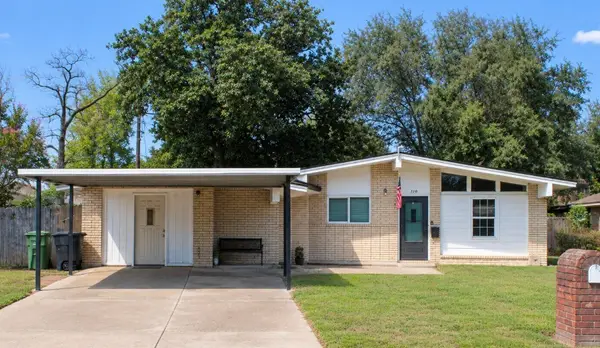 110 W Brenda Street, Houston, TX 77076