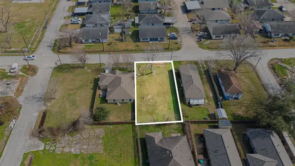 2209 Sakowitz Street, Houston, TX 77020