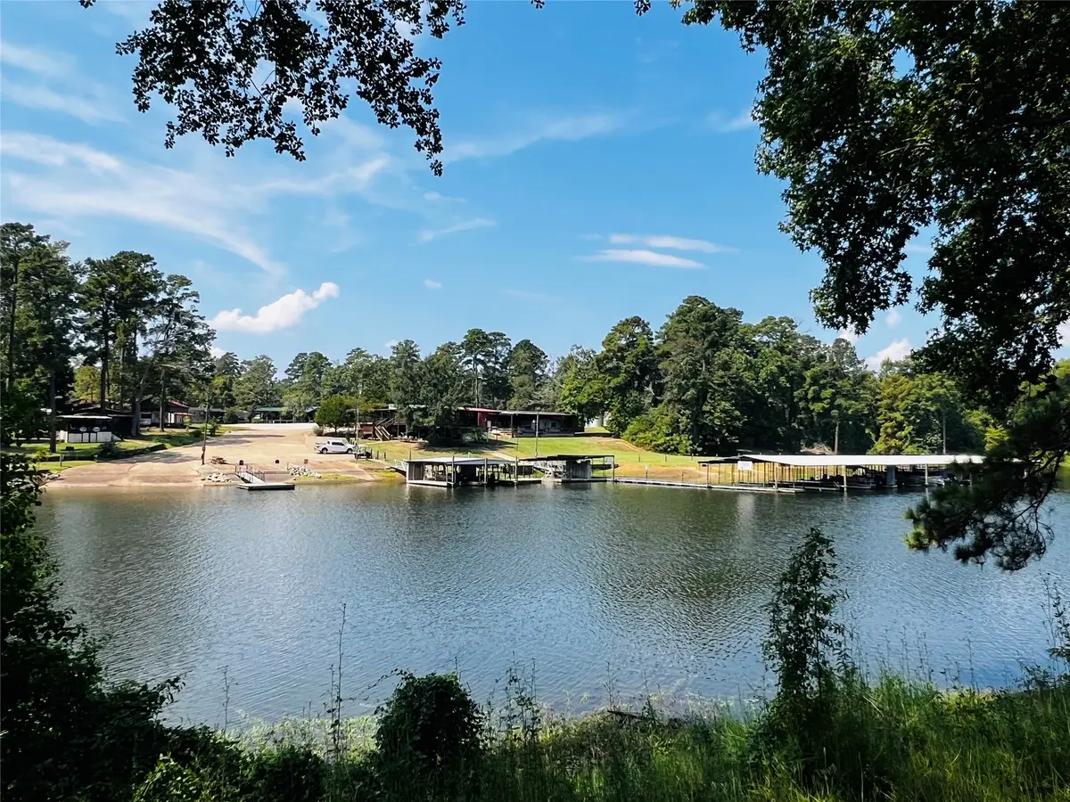 408 Beechwood Loop, Hemphill, TX 75948 - Image #1