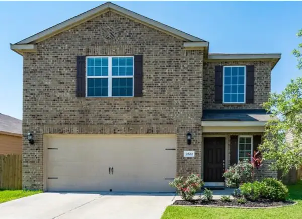 2522 Tracy Lane, Highlands, TX 77562