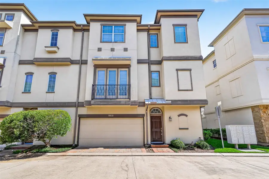 8810 Lakeshore Bend Drive, Houston, TX 77080 - #2