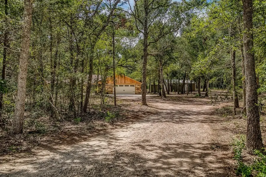 5504 Hillside, Brenham, TX 77833 - #3