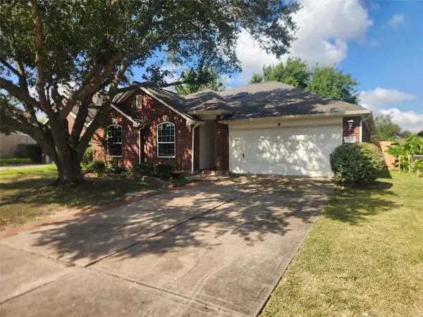 3118 Glen Cullen Lane, Pearland, TX 77584