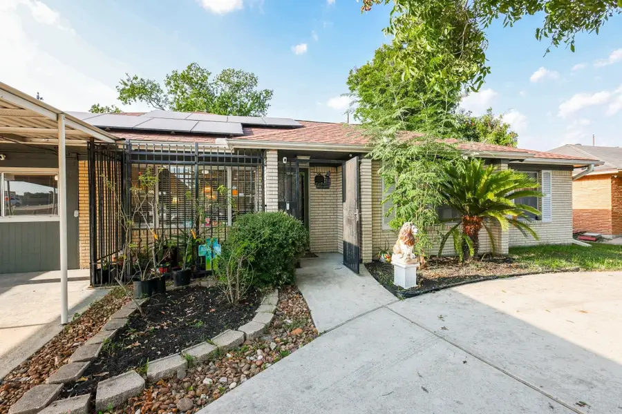 266 W Riverwood Drive, Houston, TX 77076 - #2