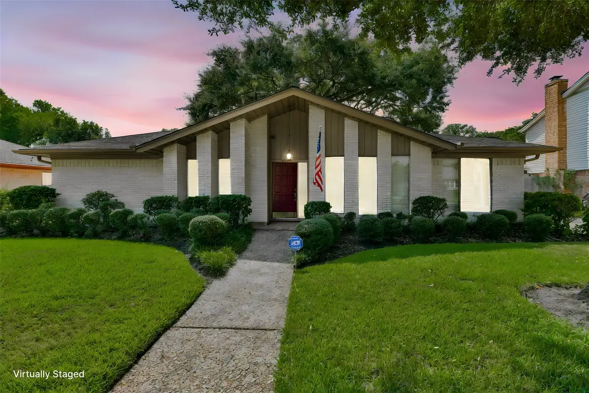 16422 Glenshannon Drive, Houston, TX 77059 - #1