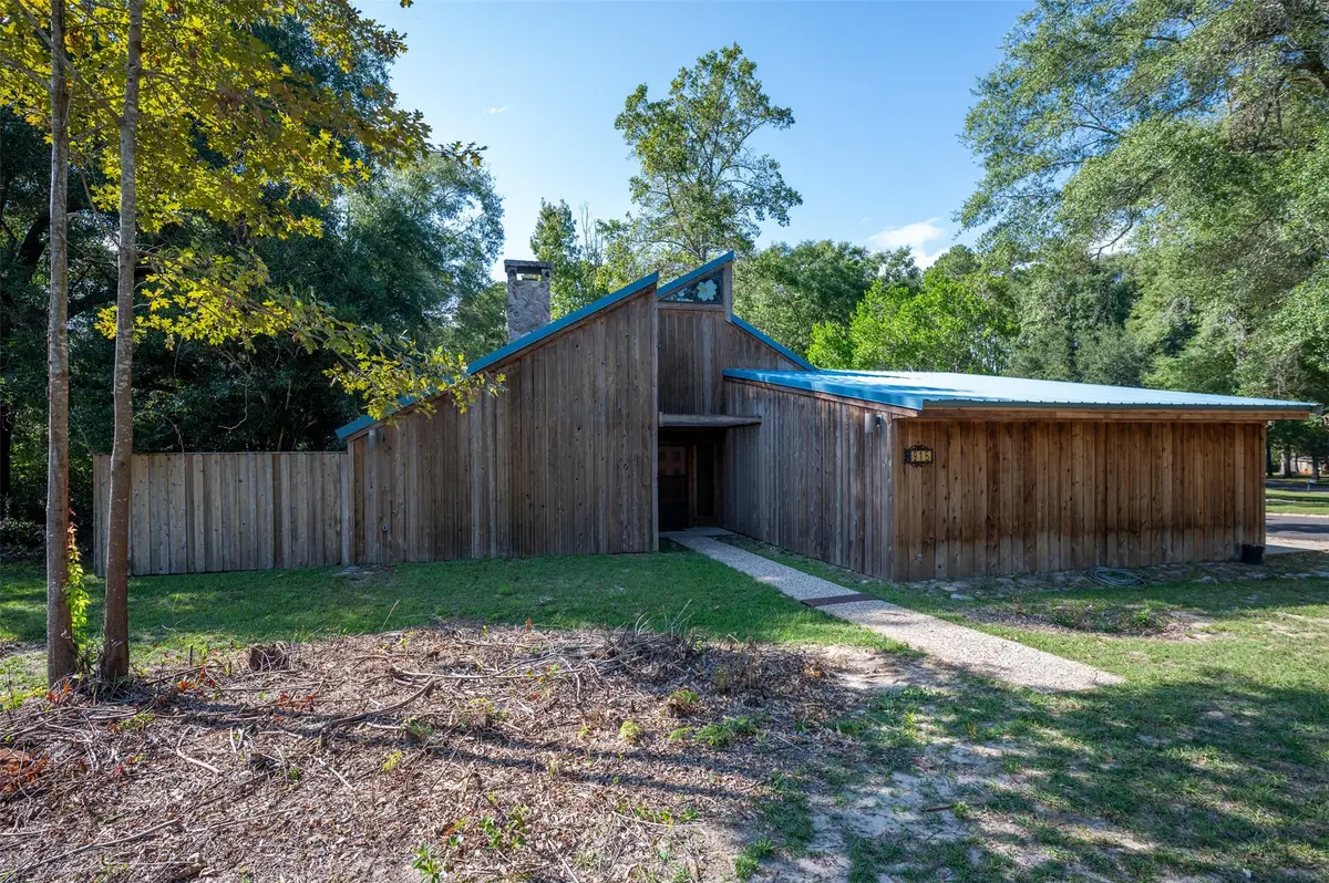 915 N Nellius Street, Woodville, TX 75979 - #1