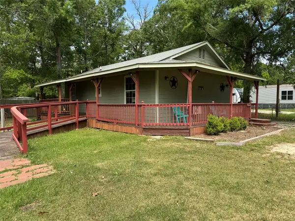 160 Belize Drive, Point Blank, TX 77364