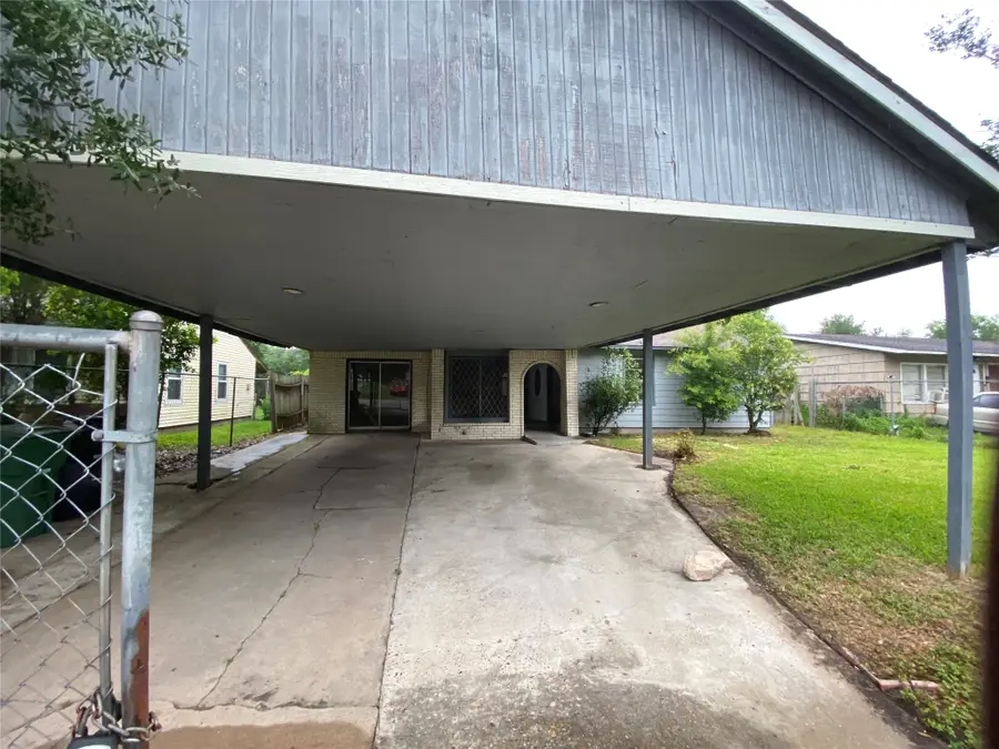 5719 Beldart Street, Houston, TX 77033 - #2
