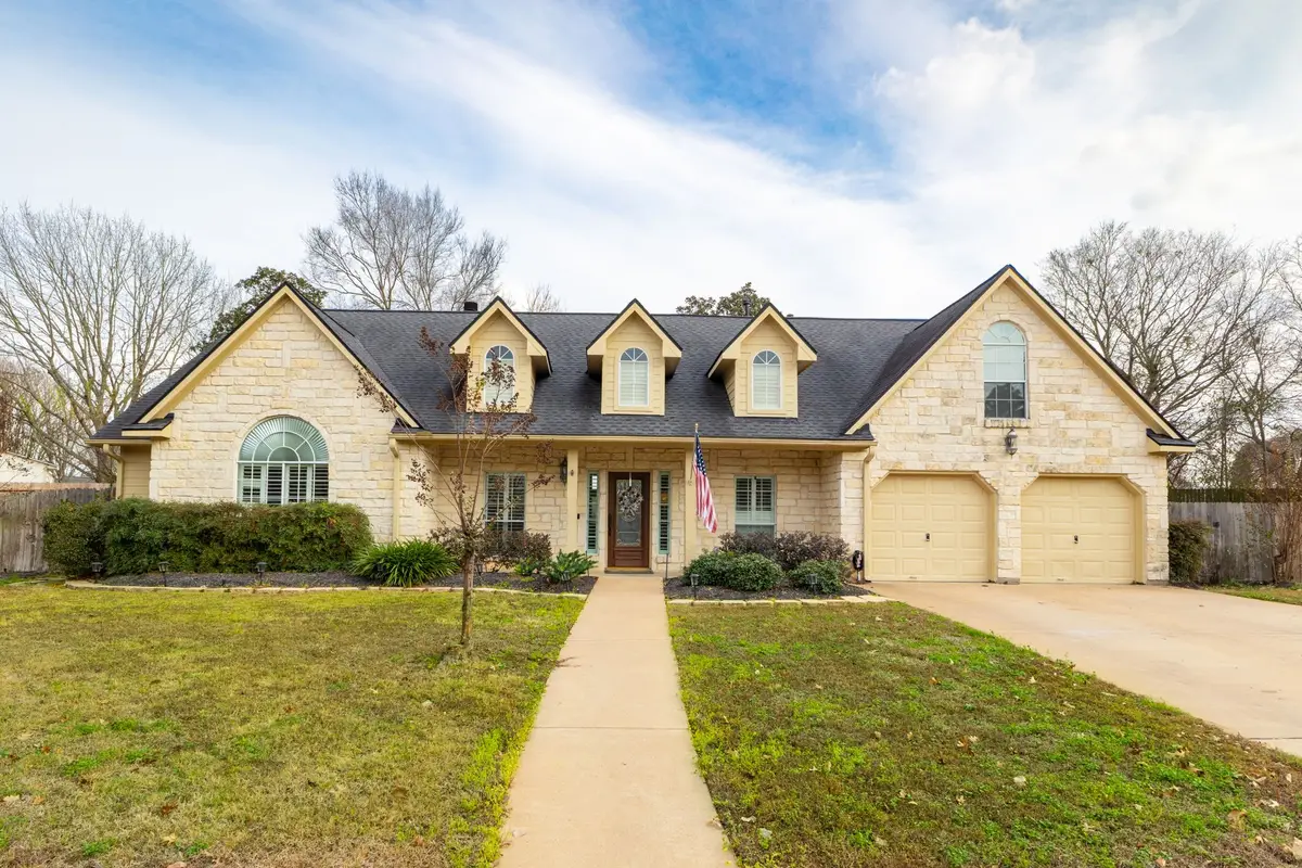 2709 Chase Street, Brenham, TX 77833 - Image #1