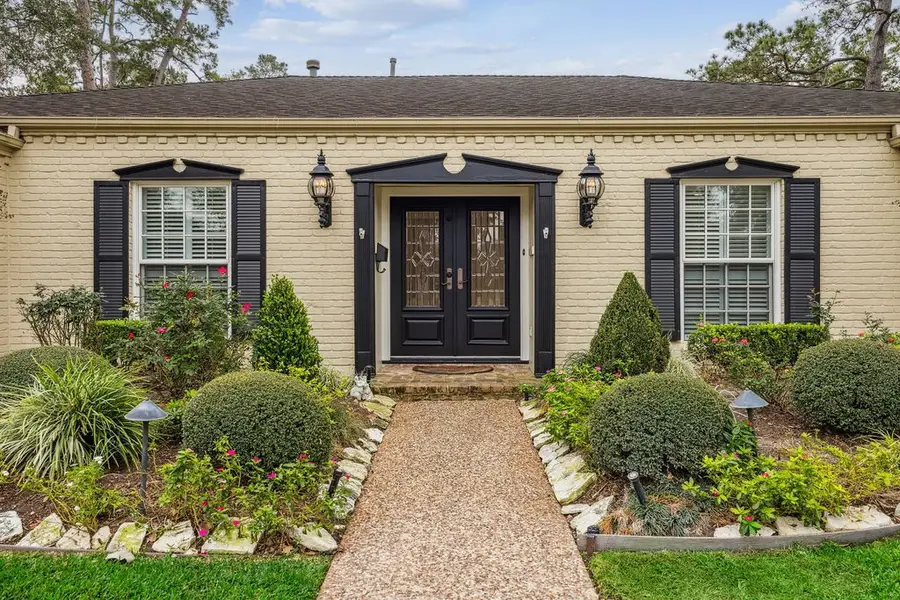 10103 Pine Forest Road, Houston, TX 77042 - Image #2