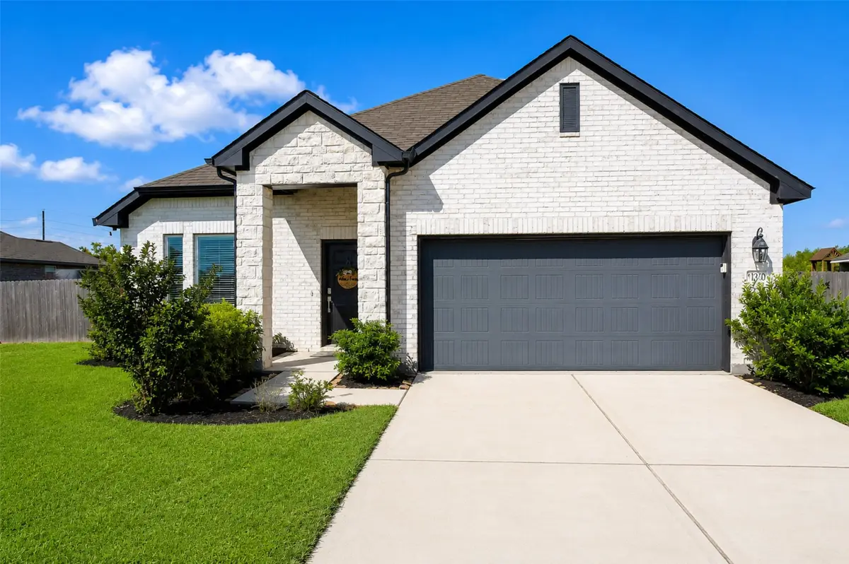 11206 Youngquist Drive, Monterey Belvieu, TX 77535 - #1