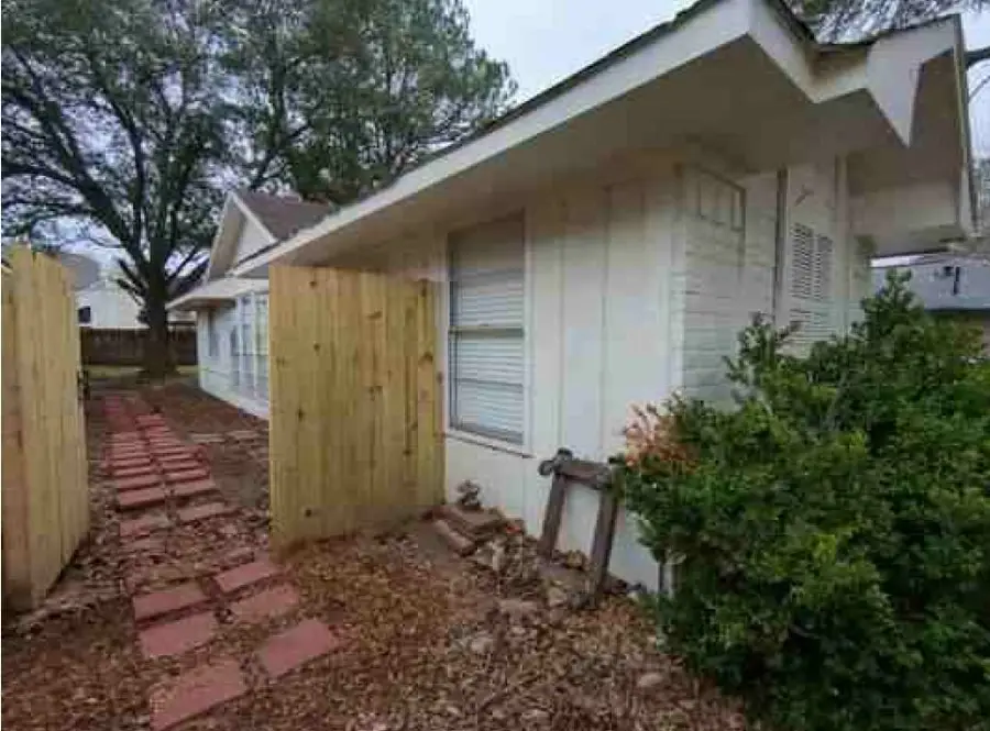 16203 Barbarossa Drive, Houston, TX 77083 - #3