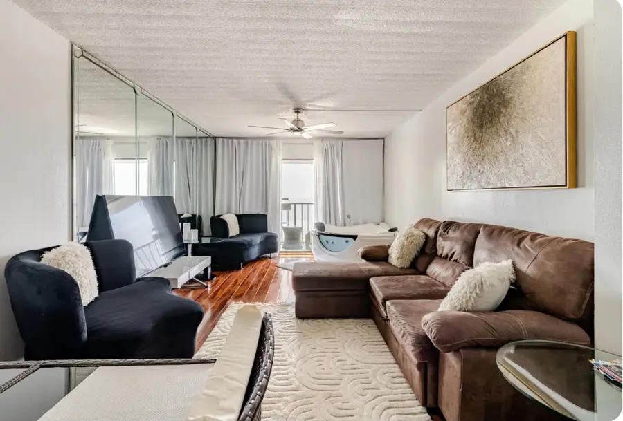 7310 Seawall Boulevard #309, Galveston, TX 77551 - Image #2