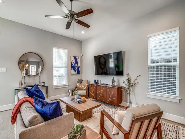 43 Red Harper Drive, Spring, TX 77389