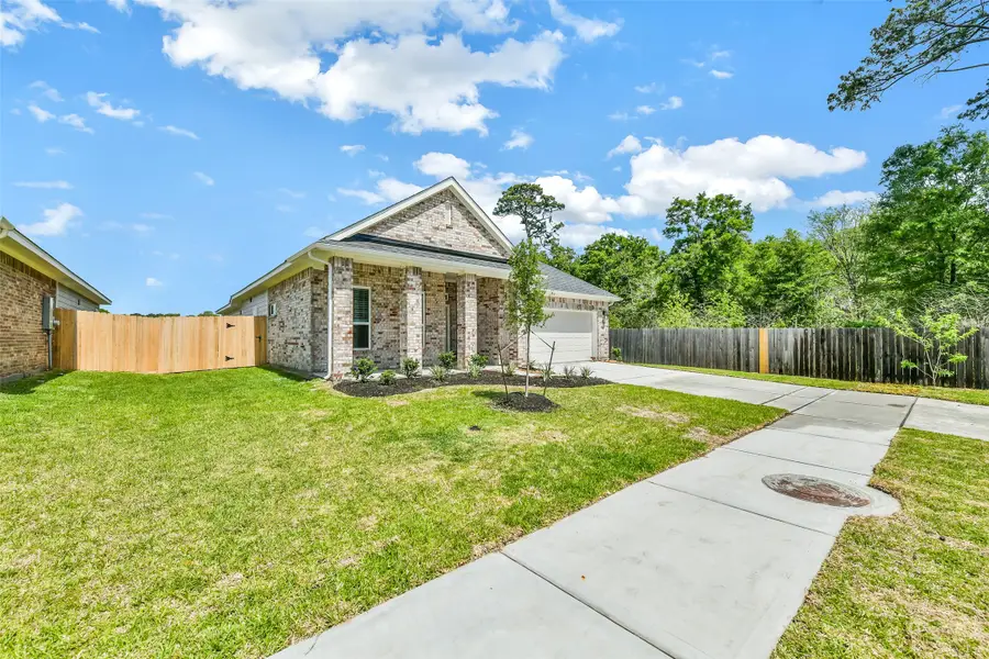 3019 King Oaks Street, Baytown, TX 77251 - #2