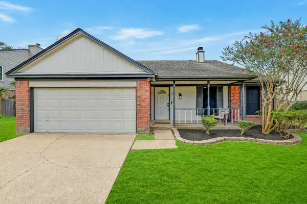 2708 Glendale Drive, Pearland, TX 77584