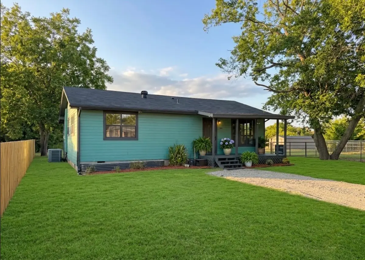 621 W 9th Street, Kemp, TX 75143 - #1
