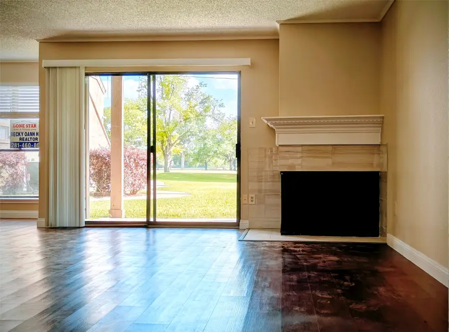 8413 Sands Point Dr Drive, Houston, TX 77036 - #2